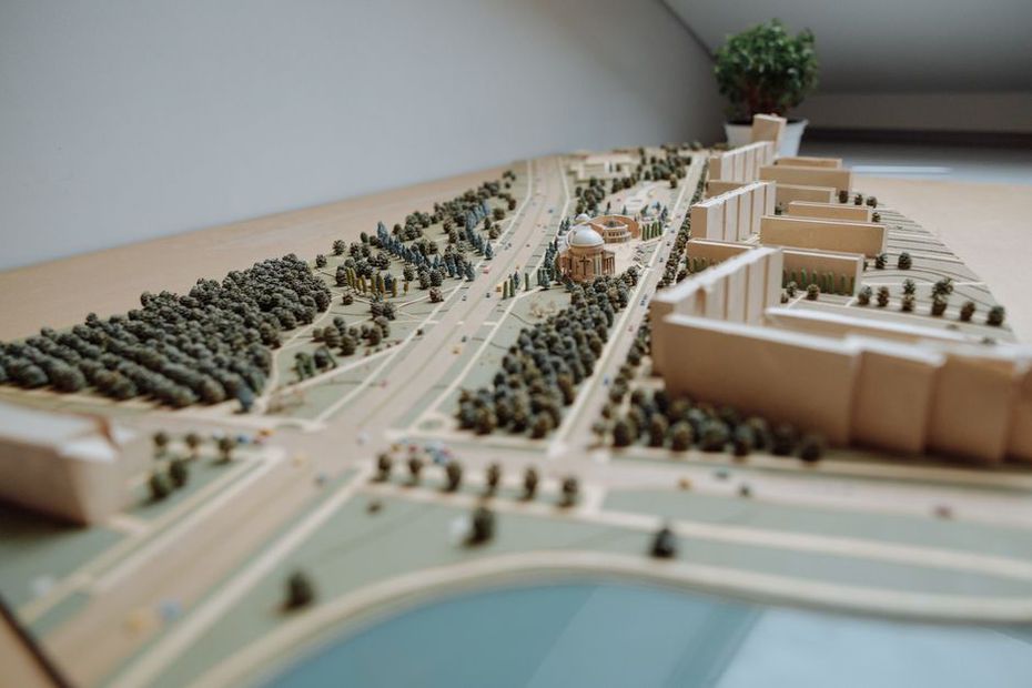 Digital architectural model with BIM
