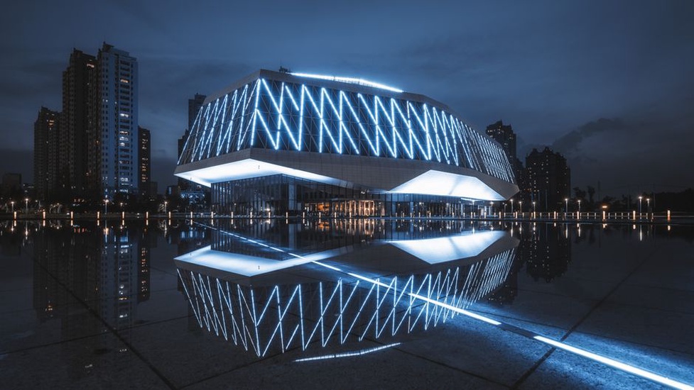 futuristic architecture showcasing resilience