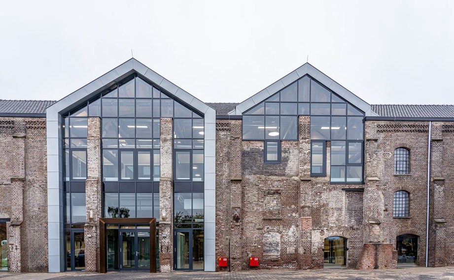 Transformation of an old building into a modern facility