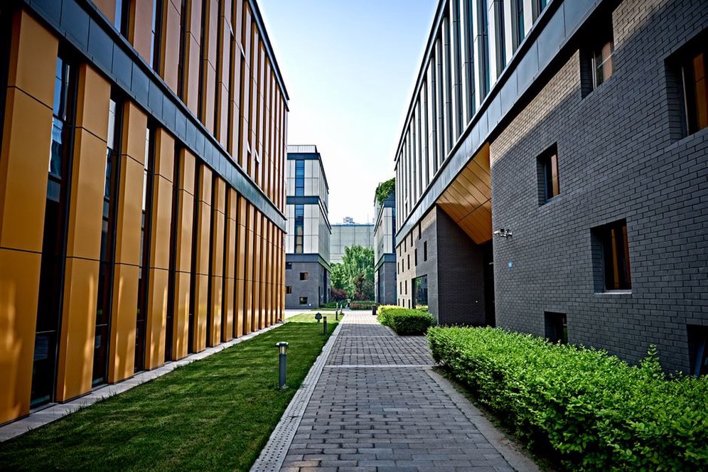 Courtyard links several uses while keeping service routes distinct