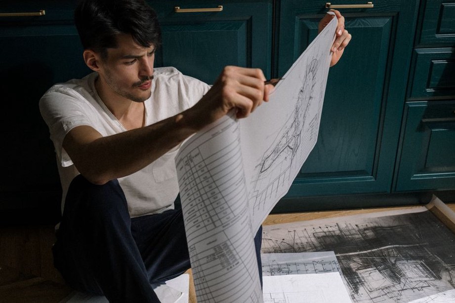 Annotated plan clarifies access between building spaces